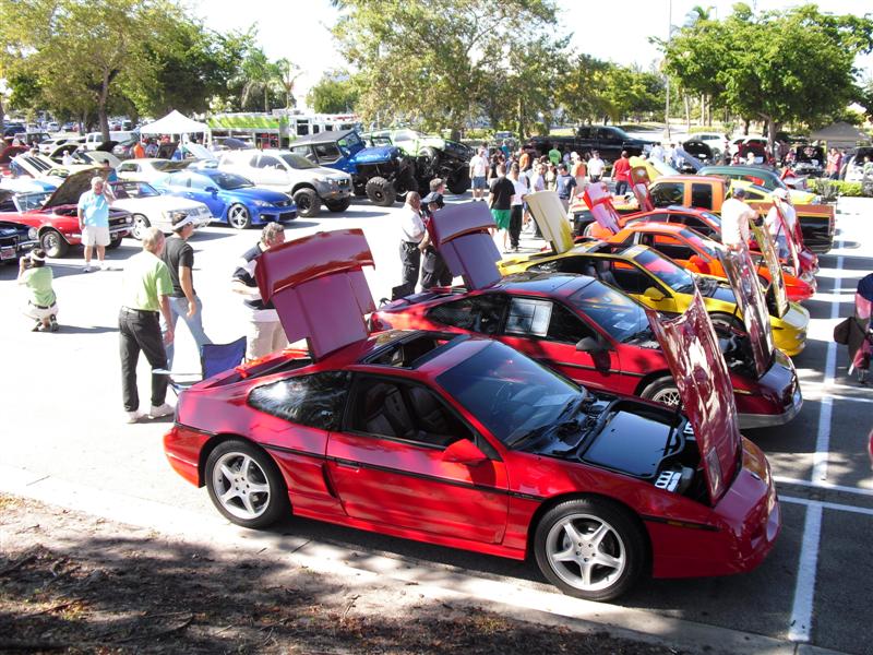 Today's Miami Car Show (5 Fieros) Pennock's Fiero Forum
