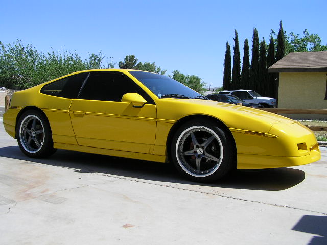 NEEDED: Pics of 1988 Fieros with Custom Rims - Pennock's Fiero Forum