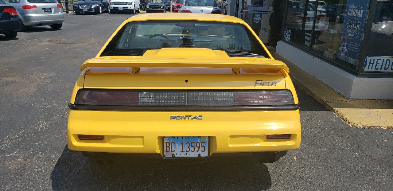 1988 Pontiac Fiero Formula - Digestible Collectible