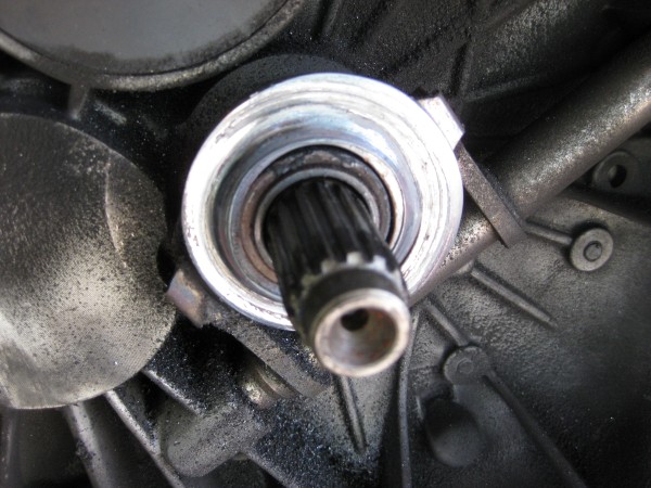 Clutch release bearing failure prompts refresh - Pennock's Fiero Forum